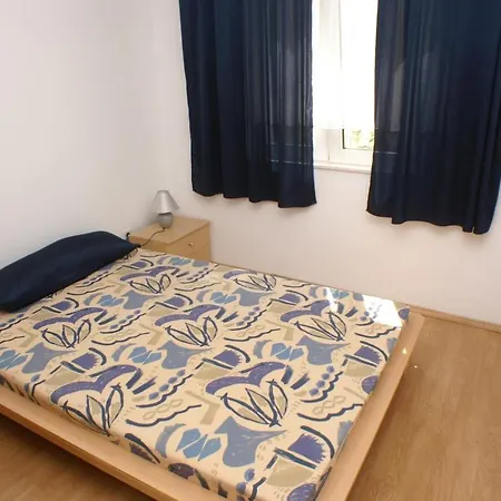 Apartments With A Parking Space Vodice - 5237 Apartman