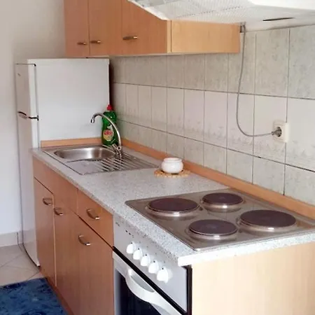 Apartments With A Parking Space Vodice - 5237 Apartment *