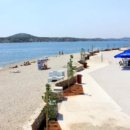 Daire With A Parking Space - 23791 Šibenik