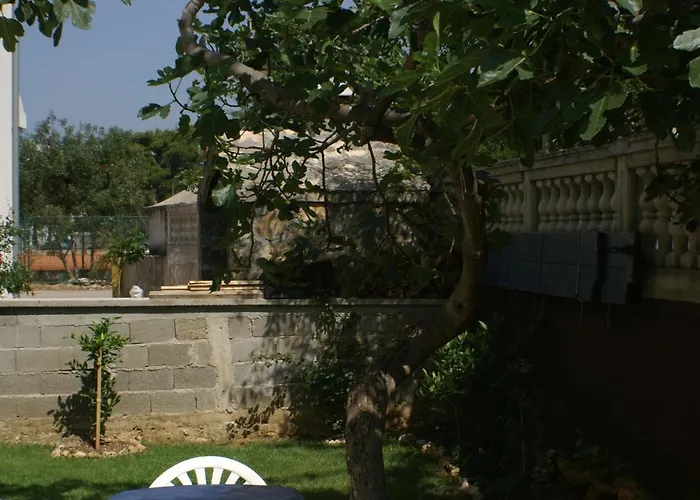 With A Parking Space - 5237 *