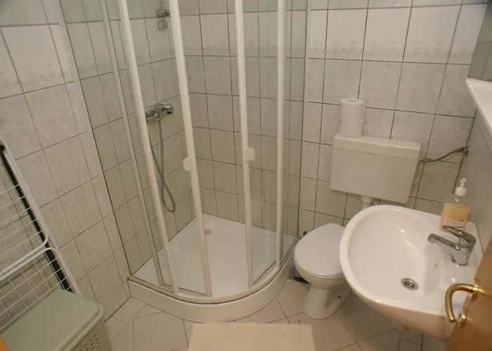 Apartman Apartments With A Parking Space Vodice - 5237 *