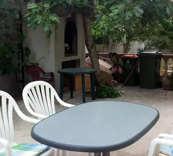 Apartments With A Parking Space Vodice - 5237 * Vodice